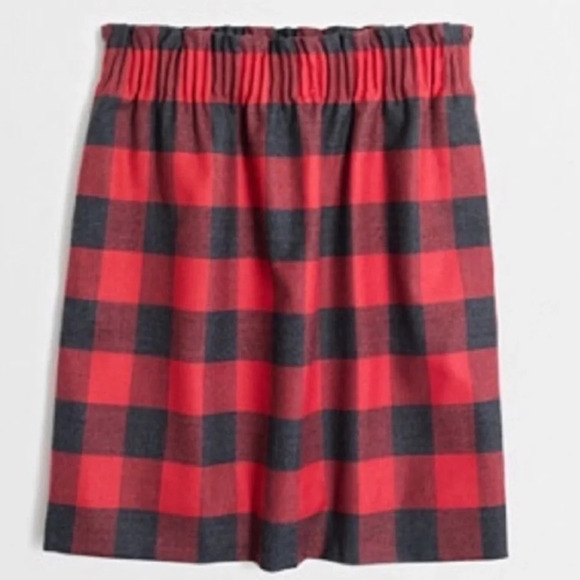 J. Crew Factory Dresses & Skirts - J. Crew • Buffalo Plaid Sidewalk Skirt